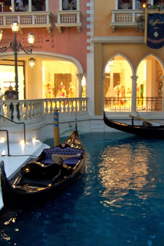 gondola in the venetian